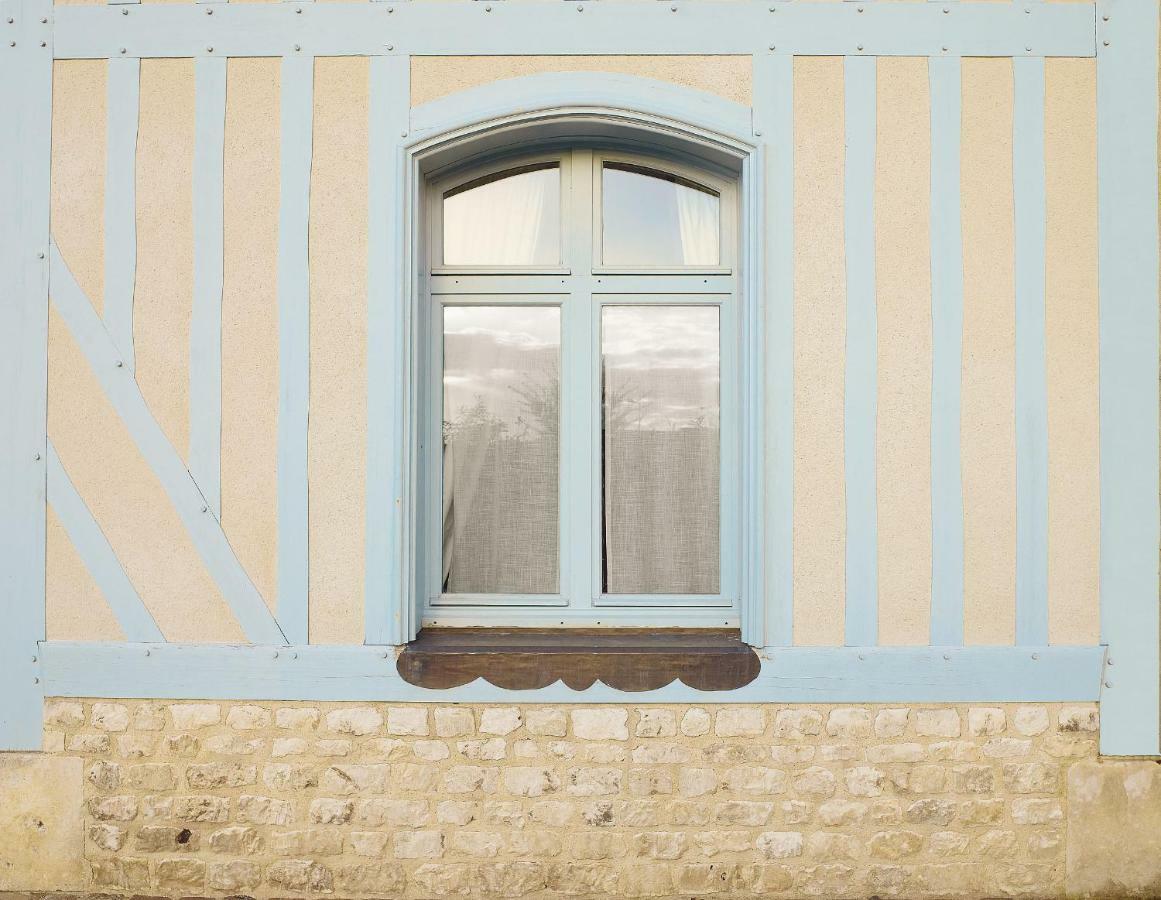 La Porte Bleue Trouville-sur-Mer Buitenkant foto